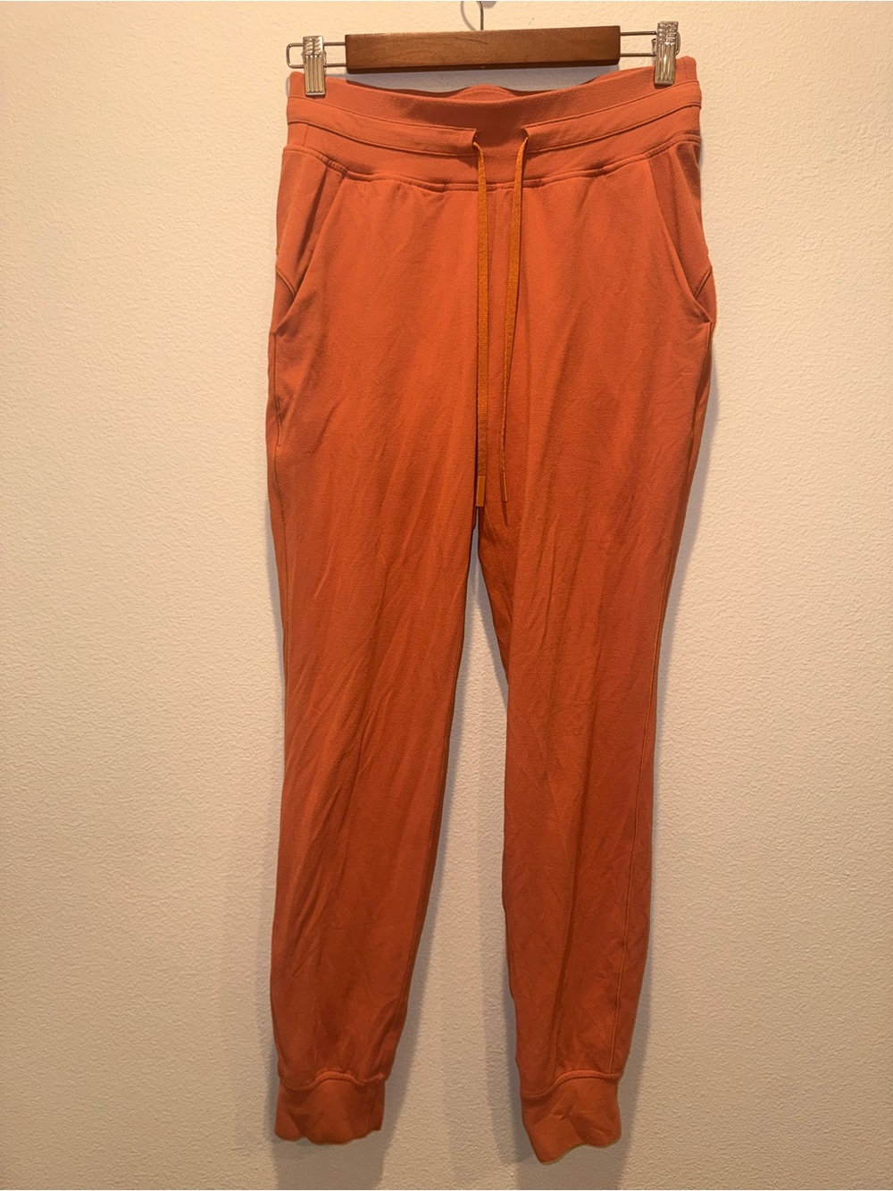 Women’s Lululemon Drawstring Jogger Pants